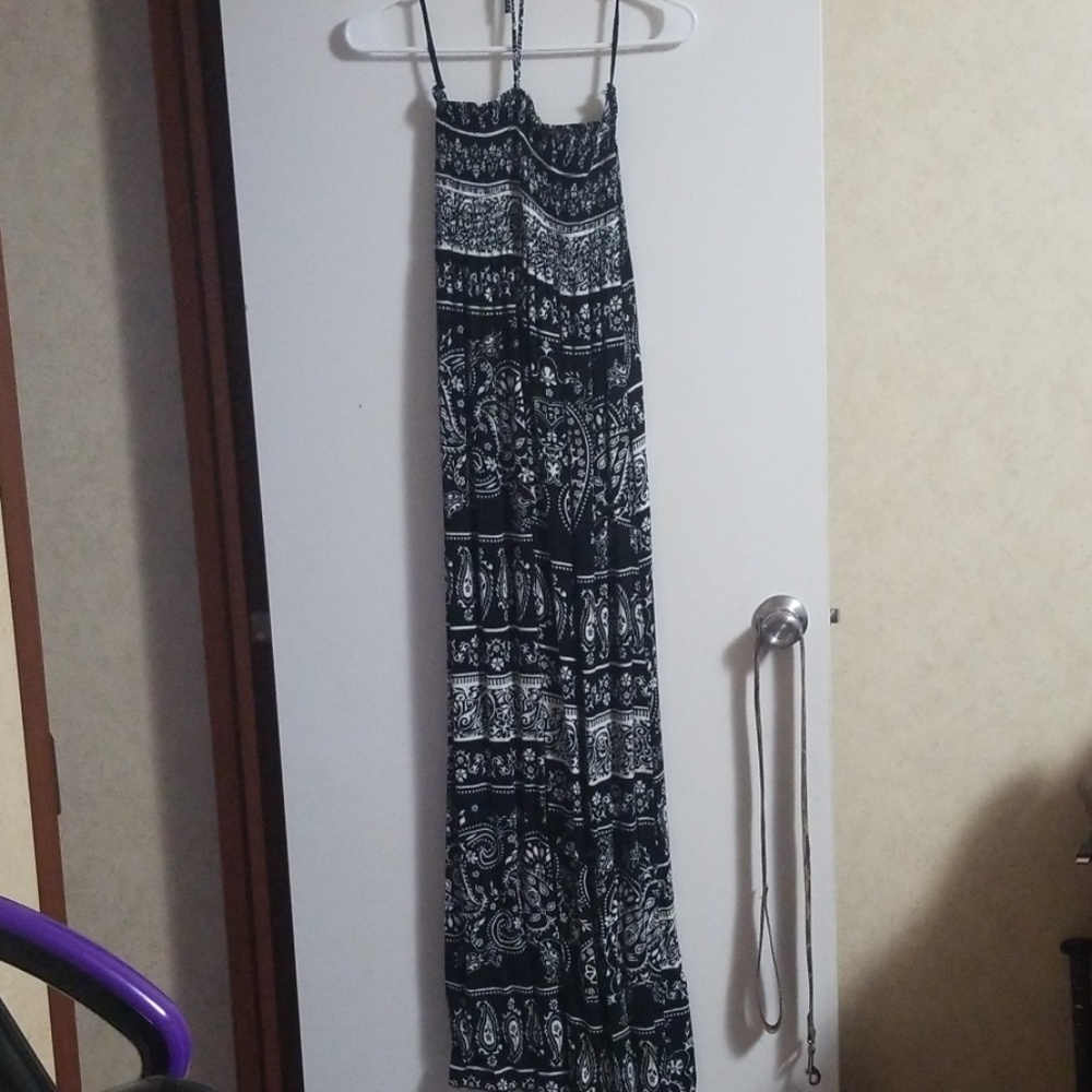 Black and white dress